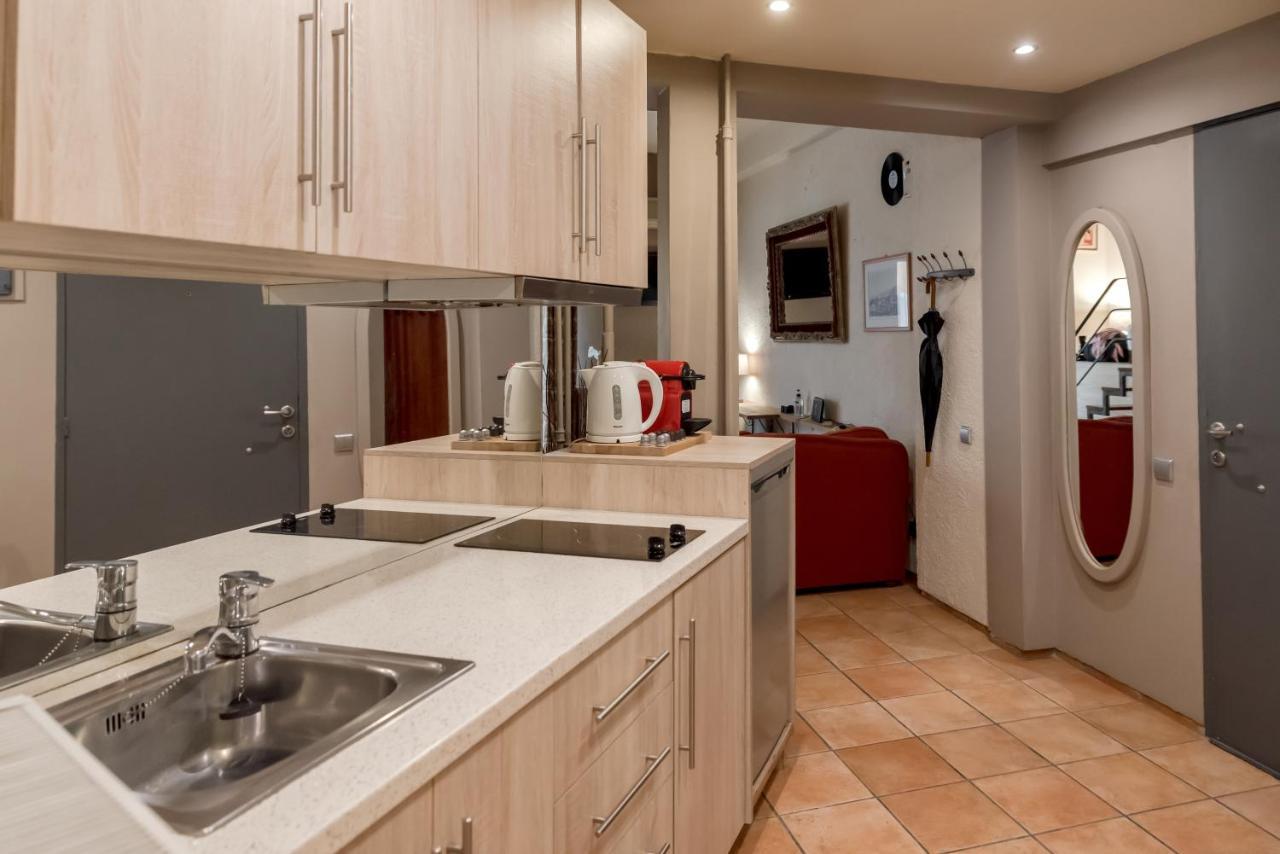 The Heart Of Plaka Apartment เอเธนส์ ภายนอก รูปภาพ